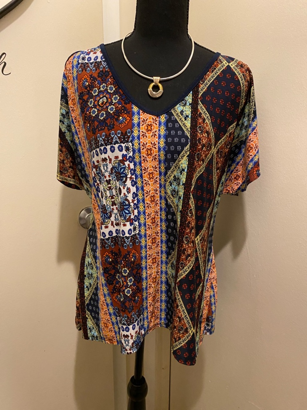 D) Agenda Navy Multi Patchwork V-Neck Short Sleeve Top